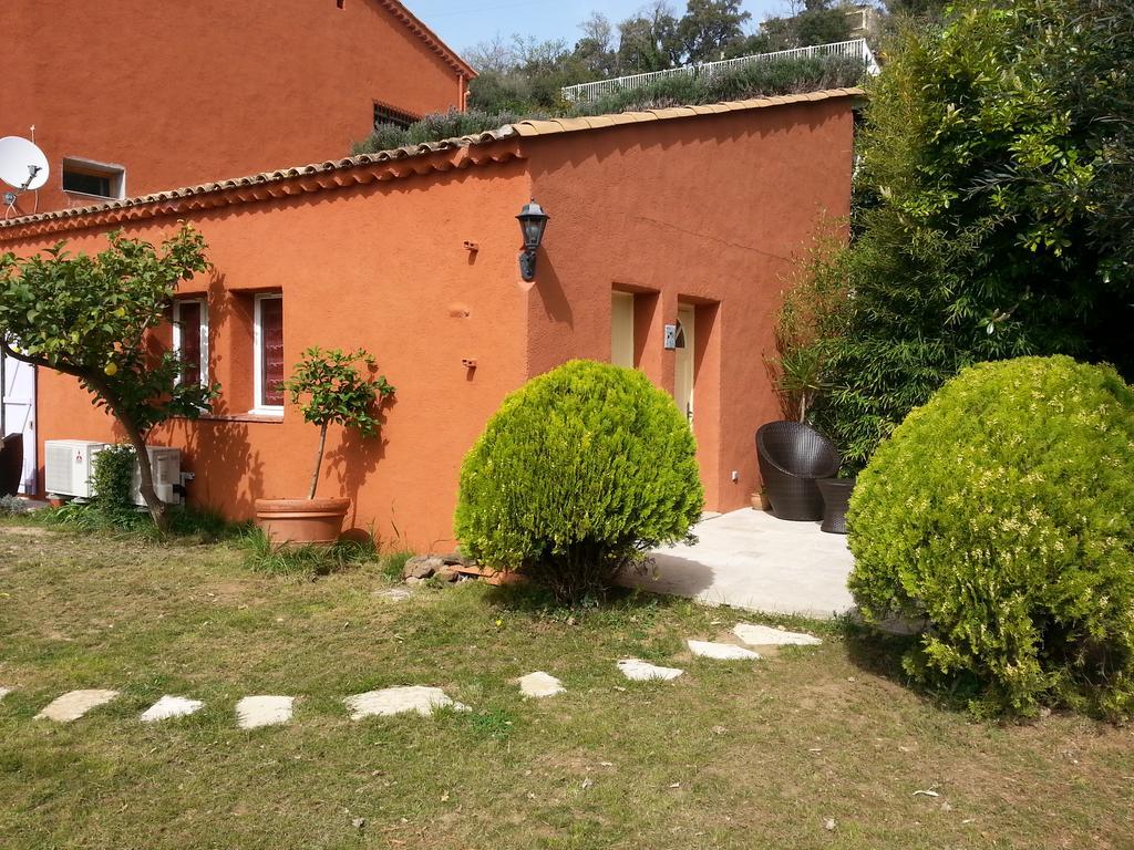 Soleil Rouge Apartamento Les Adrets-de-l'Esterel Exterior foto