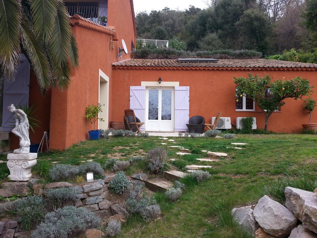 Soleil Rouge Apartamento Les Adrets-de-l'Esterel Exterior foto